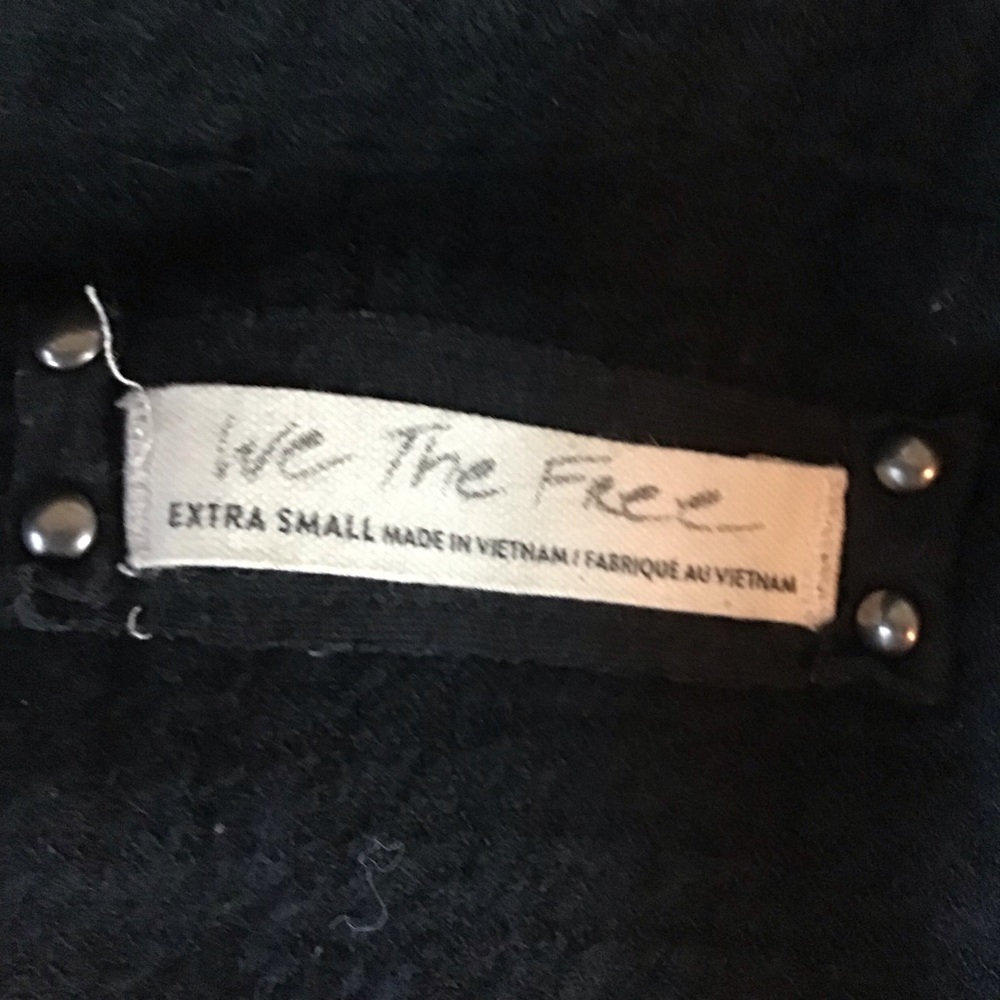 Free People Top XS We The Free Hidden Valley Button Down Oversized Black - Picture 12 of 12
